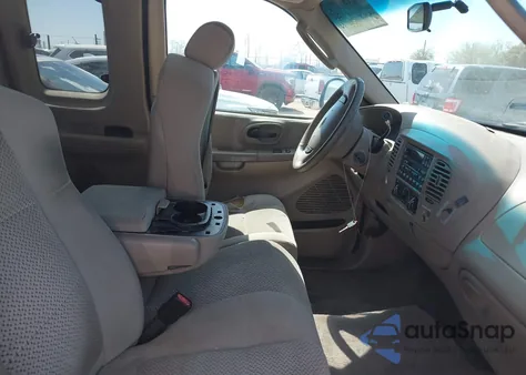 2002 Ford F-150 Xl/Xlt z USA, uszkodzony, nr VIN 1FTRX17242NB34886